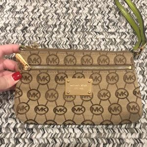 Michael Kors wristlet